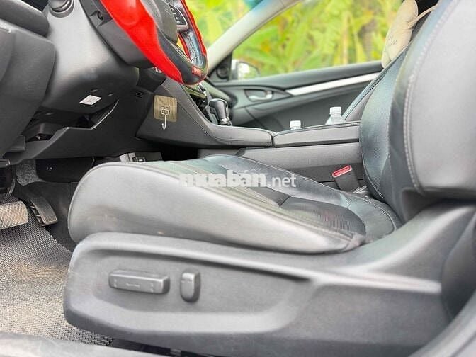 Honda Civic 2019 Số tự động Trắng 100000 km