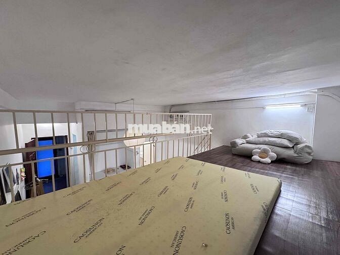Cho Thuê Căn Gác 25m2_Chung Cư Cũ_Ngay Hàm Nghi_Thang Máy_Bảo Vệ 24/7