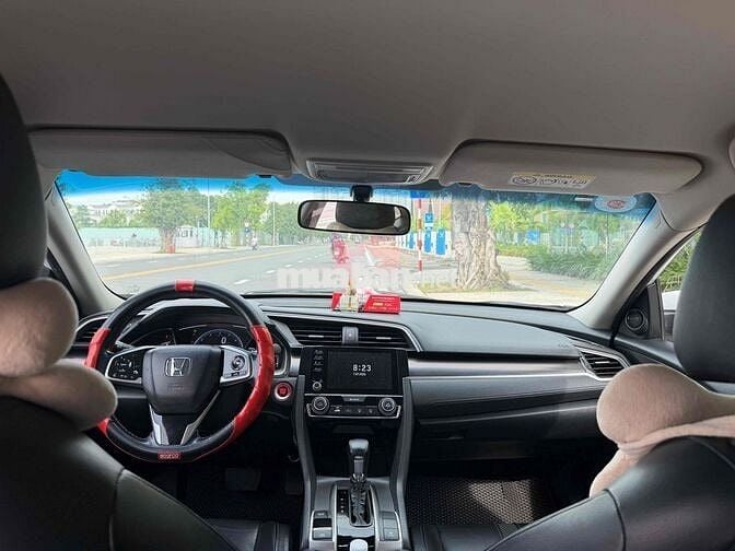 Honda Civic 2019 Số tự động Trắng 100000 km