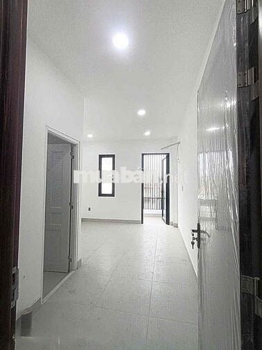 🏢 CHO THUÊ NHÀ NGUYÊN CĂN – MẶT TIỀN NGÔ QUYỀN, QUẬN 10  📍 Vị trí đẹp,