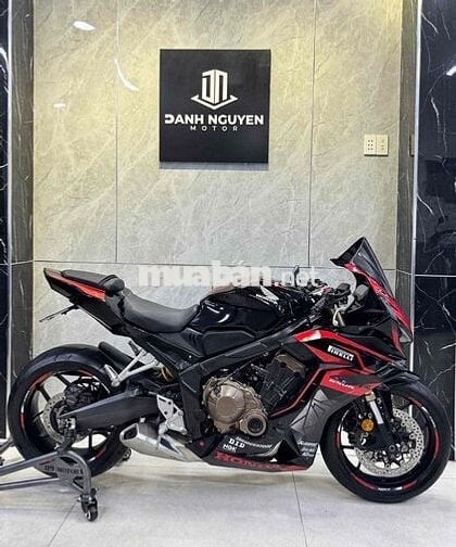 Honda CBR650R Đen, Đỏ 4 xy-lanh