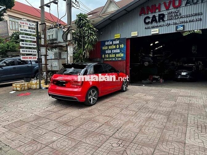 Audi A1 SPORTBACK - S-Line 2012 Đỏ Đen