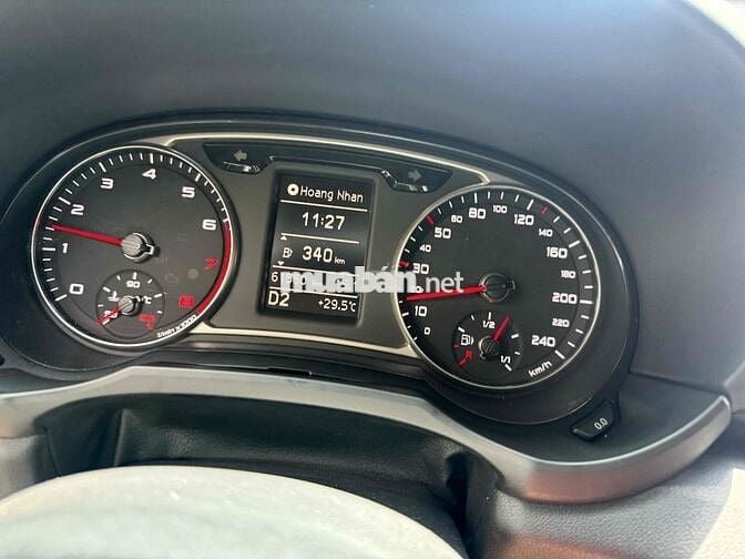 Audi A1 SPORTBACK - S-Line 2012 Đỏ Đen