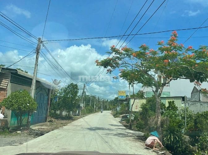 Bán đất  long an 100% thổ cư, dt : ngang 5 ×22m giá 580tr  