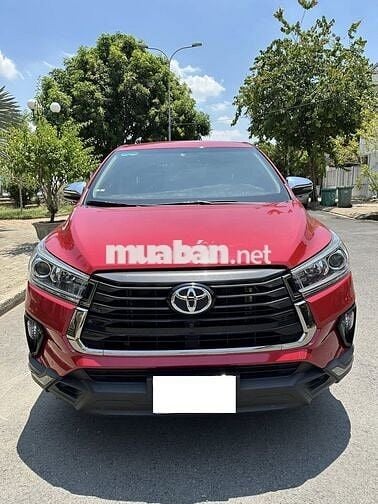 Toyota Innova Venturer 2022 Tự động Đỏ 113.000 km