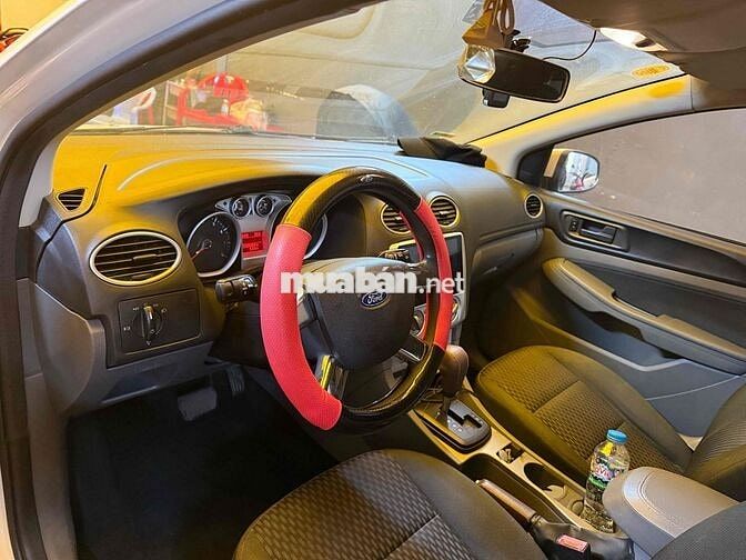 Ford Focus 2012 Trắng