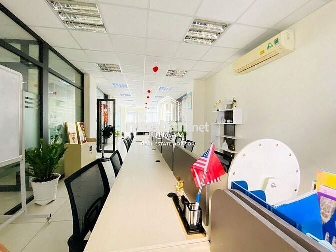 TÒA NHÀ VĂN PHÒNG GIÁP QUẬN 1 - 8X20 - HẦM 6 TẦNG - 130 TRIỆU