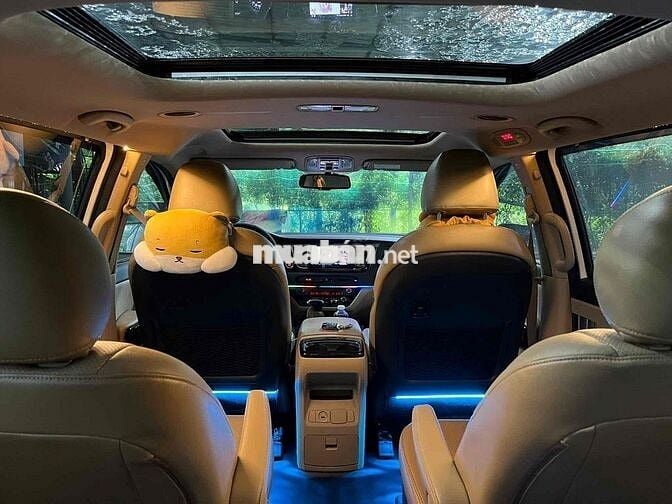Kia Sedona Platinum 2018 Trắng