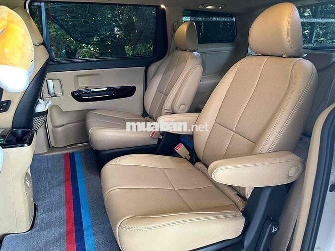 Kia Sedona Platinum 2018 Trắng