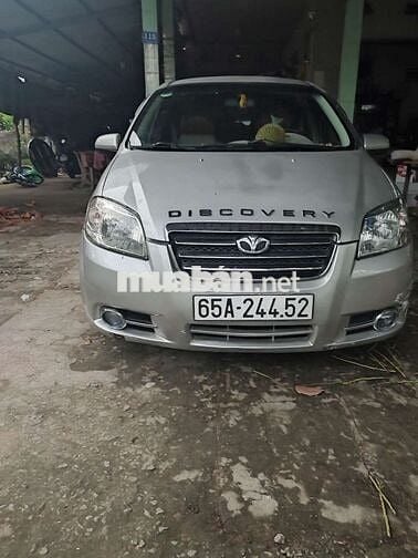 Daewoo Discovery Bạc 5 chỗ