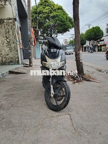 Honda Air Blade Đen Thể Thao Xăng