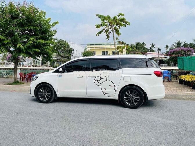 Kia Sedona Platinum 2018 Trắng