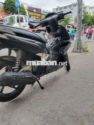 Honda Air Blade Đen Thể Thao Xăng