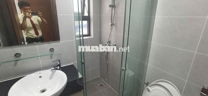 Cho thuê căn hộ 5.5tr gần trường kinh tế luật