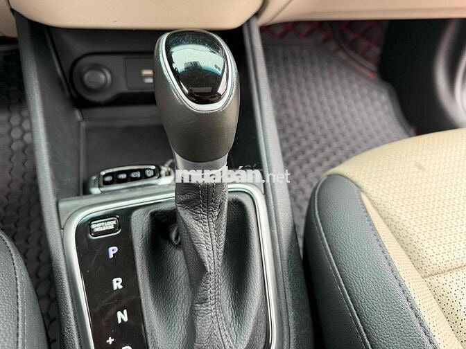 Hyundai Accent 2021 ATH Đỏ 60.000 km