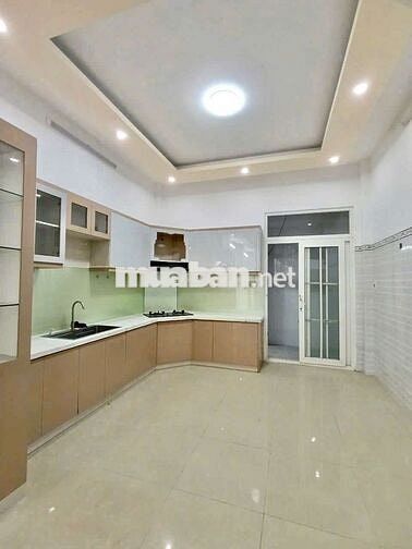 CHO THUÊ NHÀ NGUYÊN CĂN TÊN LỬA