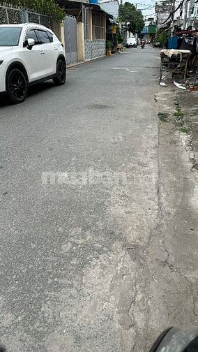 Bán nhà Miếu Gò Xoài BTân, 36m2, 2 tầng, hẻm xe hơi đỗ cửa, chỉ 2 x tý