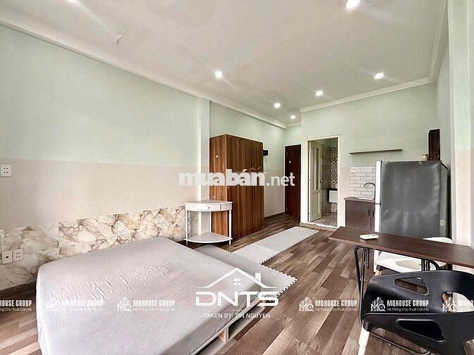 Căn hộ studio 35m2 balcony view bờ kè gần cầu Kiệu, chợ Tân Định