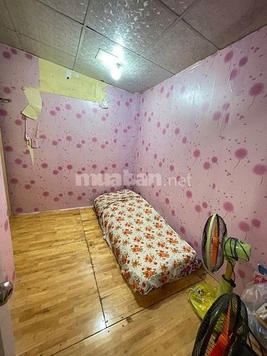 Bán nhà Miếu Gò Xoài BTân, 36m2, 2 tầng, hẻm xe hơi đỗ cửa, chỉ 2 x tý