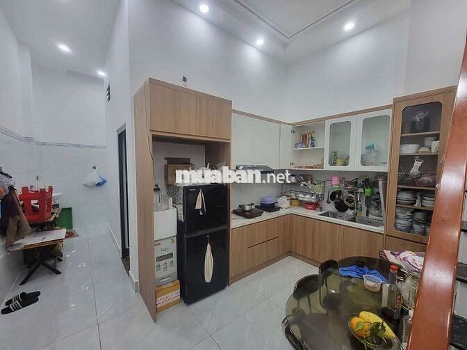 NHÀ GẦN CHỢ BÌNH TRỊ, 60M2, 3 PHÒNG NGỦ 5,3 TỶ THƯƠNG LƯỢNG