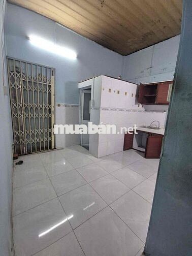 NHÀ HẺM XE HƠI TÔ HIỆU : 4X13.3M Hướng Tây Nam Đc: 50/19a Tô Hiệu