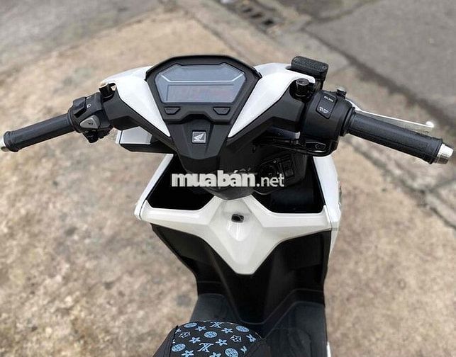 Honda Vario 150/2021 Máy zin Dọn Kiểng Chính Chủ
