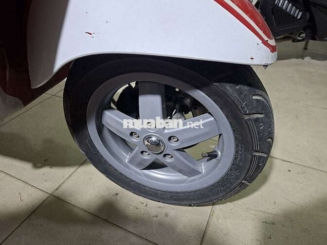 Piaggio Vespa 2010 Đỏ trắng
