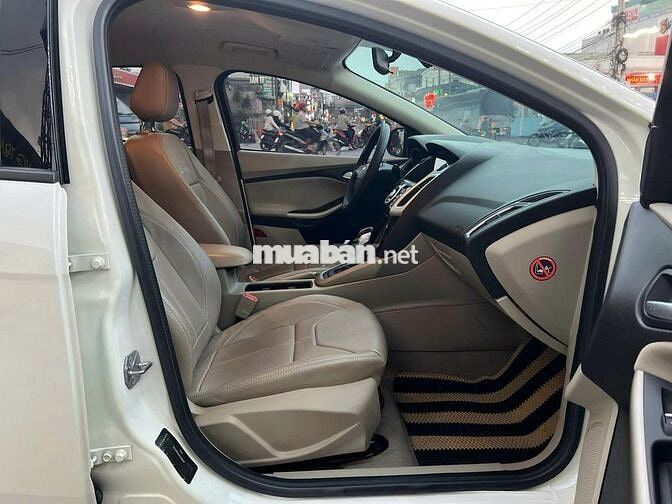 Ford Focus 2019 1.5 AT Trắng 80.000km