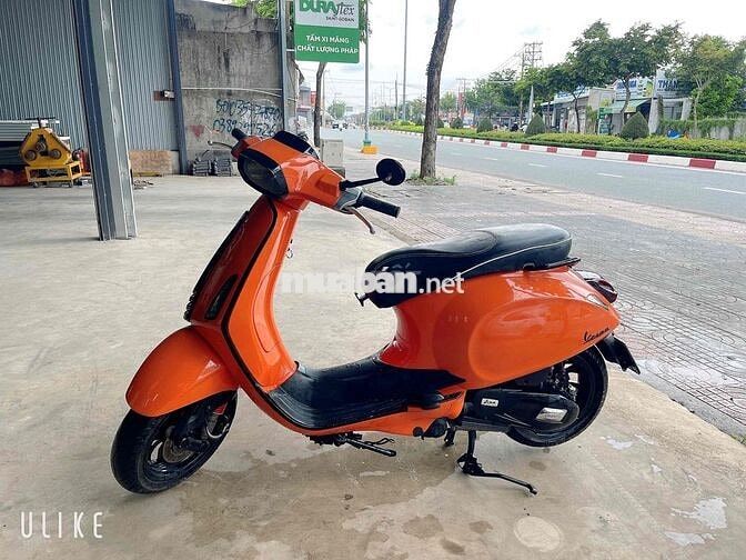 Piaggio Vespa Sprint iGet ABS Cam