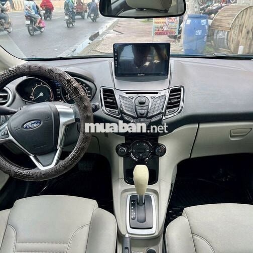 Ford Fiesta Titanium 1.5 AT 2016 Xanh