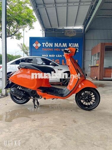 Piaggio Vespa Sprint iGet ABS Cam