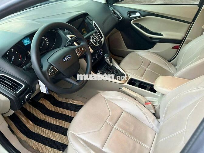 Ford Focus 2019 1.5 AT Trắng 80.000km