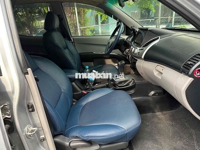 Mitsubishi Triton 2013 Bạc Thái Lan