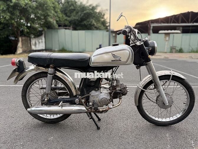 Honda 67 Bạc Đã sử dụng máy êm ru 