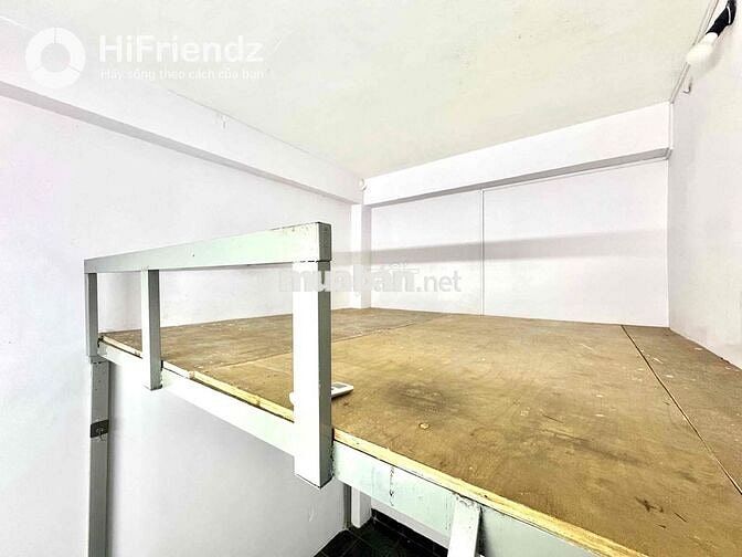 🏡Cho thuê phòng trọ gác sinh viên 3,xx có máy lạnh gần UEH trống sẵn🏡
