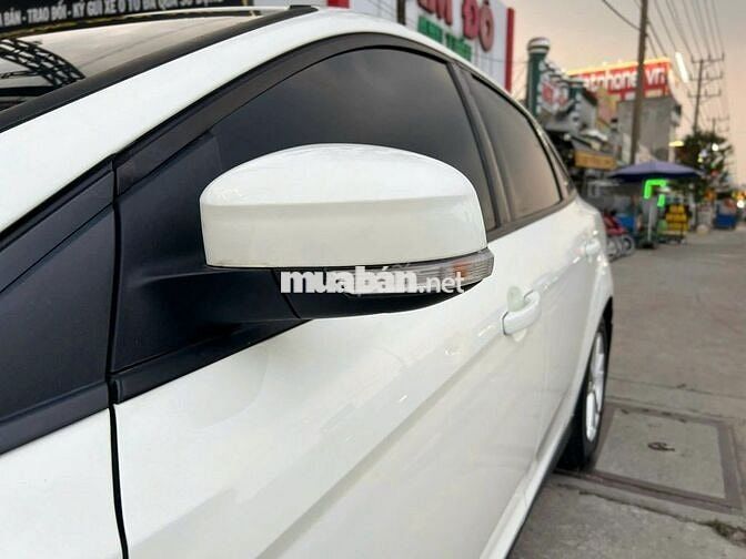 Ford Focus 2019 1.5 AT Trắng 80.000km