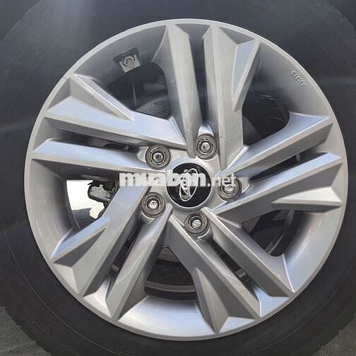 Hyundai Elantra 1.6AT Trắng 2021 27.000km