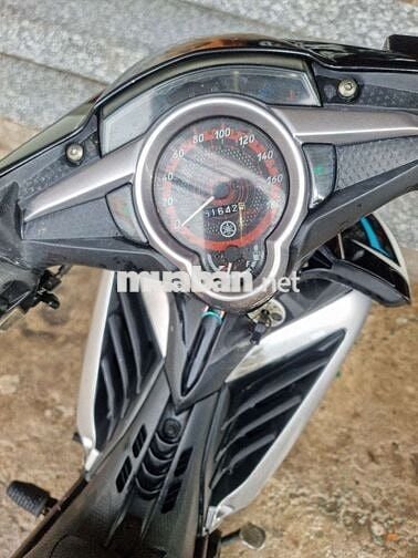 Yamaha Exciter 135 đen bạc xanh