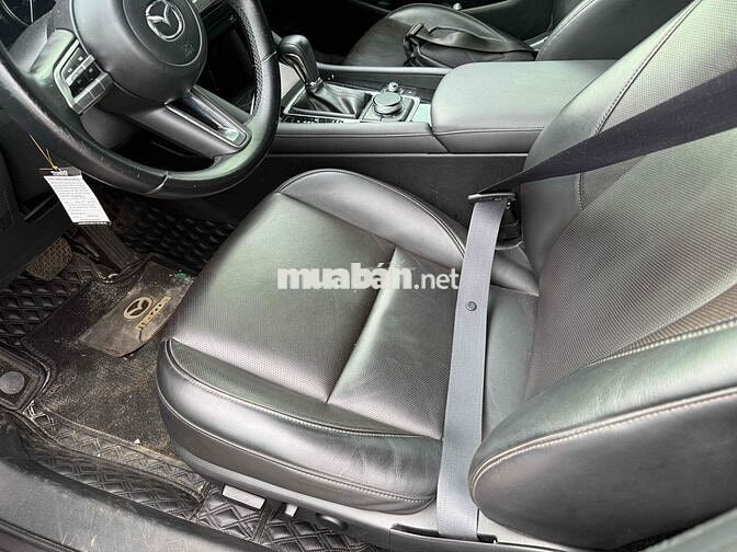 Mazda Mazda 3 Luxury 2022 Xám 42000 km