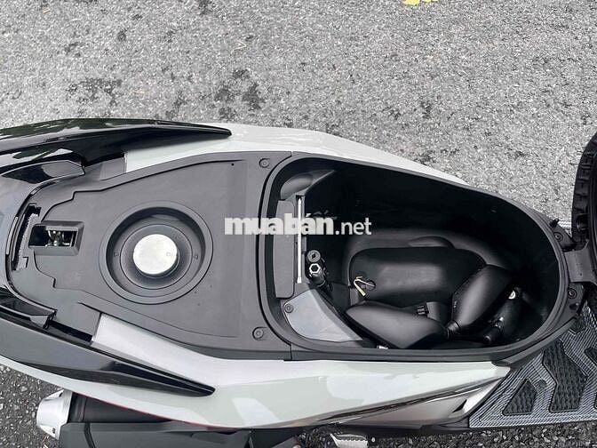 Cần Băn Vario 160 zin chất đủ phụ kiện