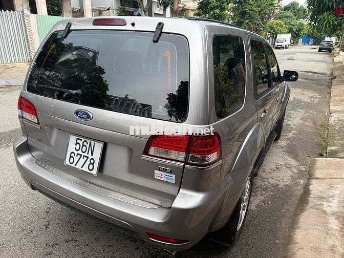 Ford Escape 2009Xám 86239 km