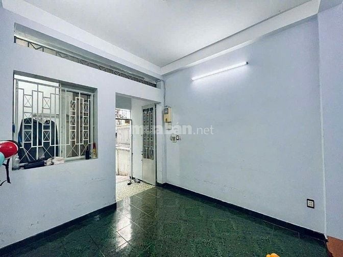 Nhà 1/ hẻm thẳng 3m Ngô Gia Tự. 3,3mx14,5m.Nhà 4 tầng BT.Giá 6.75 tỷ