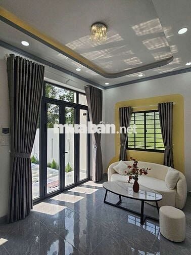 Nhà mới hoàn thiện. P Phú Khương TP Bến Tre cũ