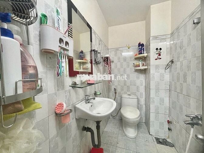 HIẾM NHÀ C4 76M2 HXH 8M NGAY HAI BÀ TRƯNG ĐÔNG HÒA DĨ AN GIÁ 3TI950