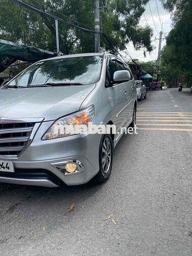 Toyota Innova 2015 Tự động Bạc