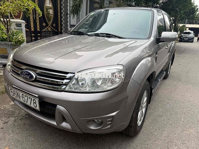 Ford Escape 2009Xám 86239 km