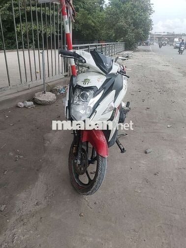 Yamaha Nouvo 6 FI 125 Trắng Đỏ