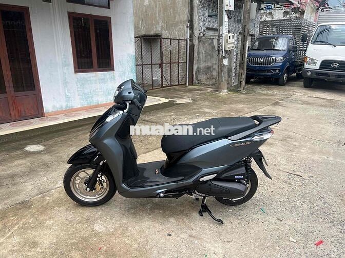 Honda Lead 2026 Xám 2.400km bán trả góp