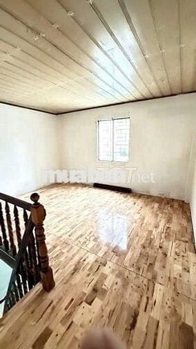NHÀ CHO THUÊ MẶT TIỀN ĐƯỜNG VƯỜN LÀI 4X30M SUỐT CÓ 1 LỬNG CUỐI NHÀ