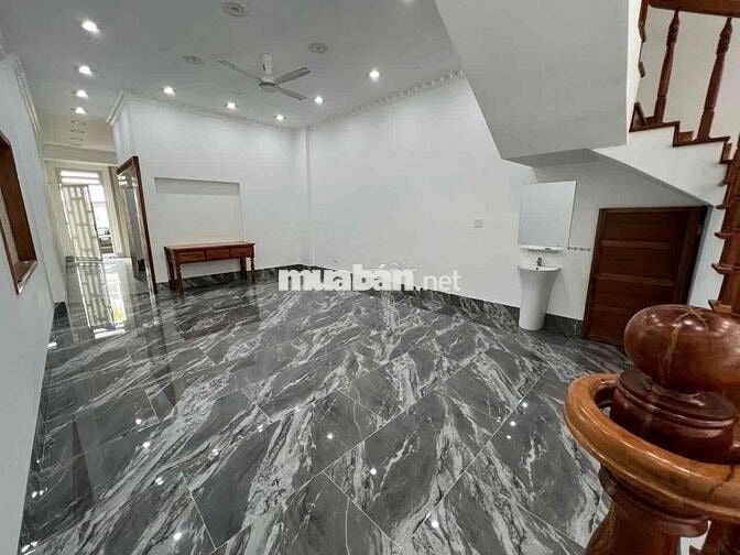 CHỦ GỬI CHO THUÊ NHÀ TRỆT 3 LẦU ĐƯỜNG LÝ THÁI TỔ KDC HƯNG PHÚ